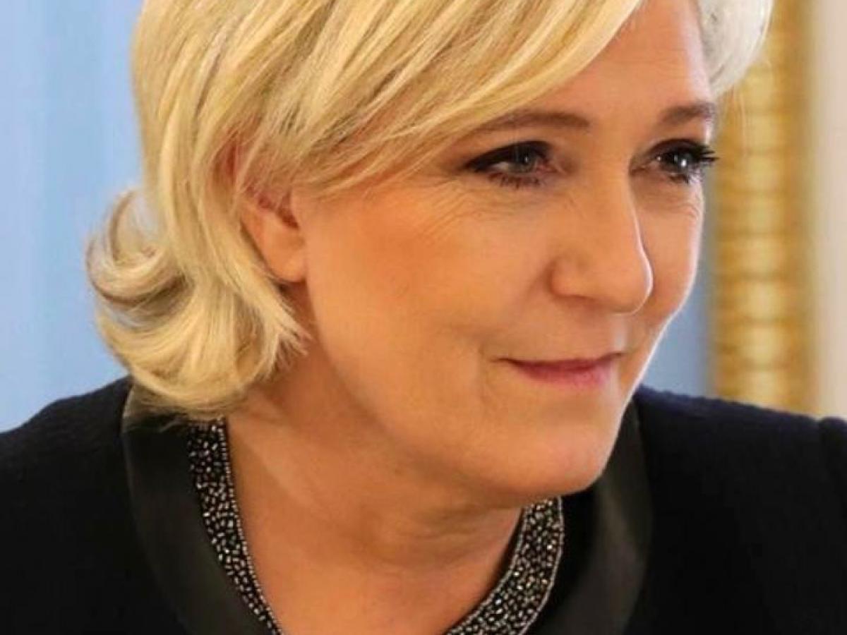 Le Pen intends to run in French presidential elections