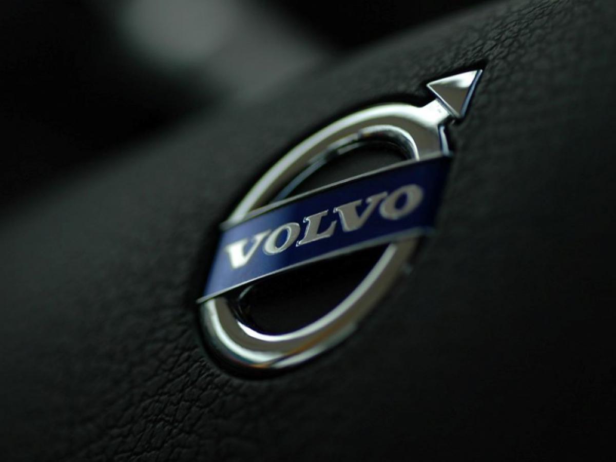 Volvo goes green