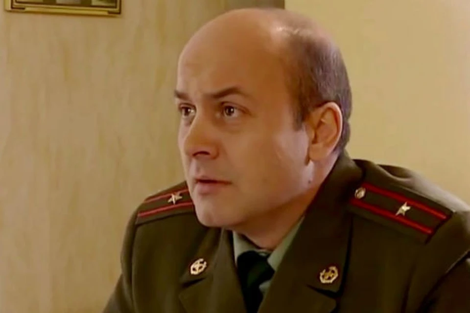 Vyacheslav Grishechkin in the series “Soldiers”