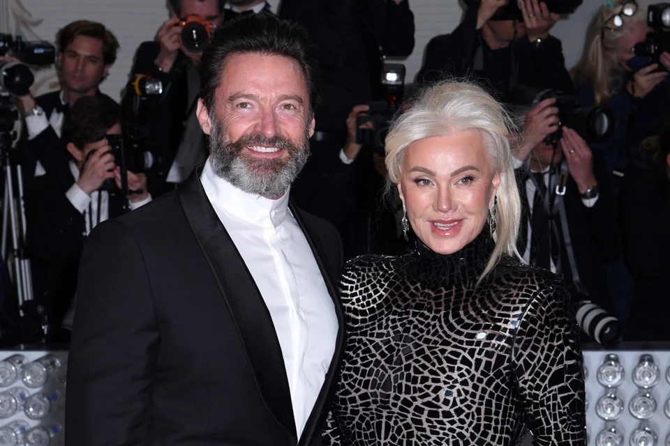 Hugh and Deborra lived together for 27 years.