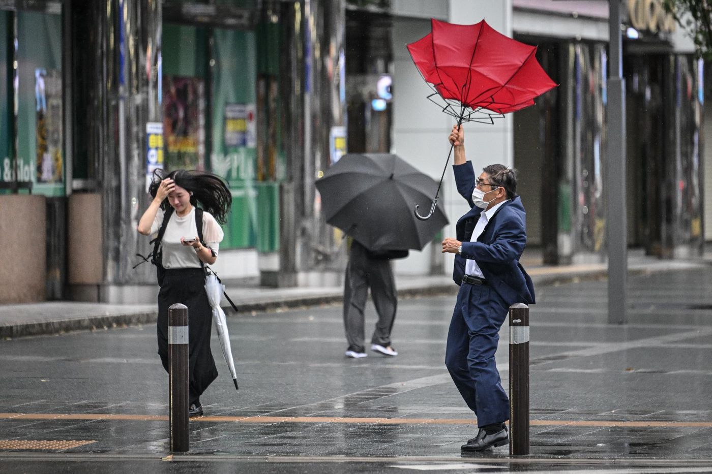 Extremely powerful typhoon Shanshan hits Kyushu island