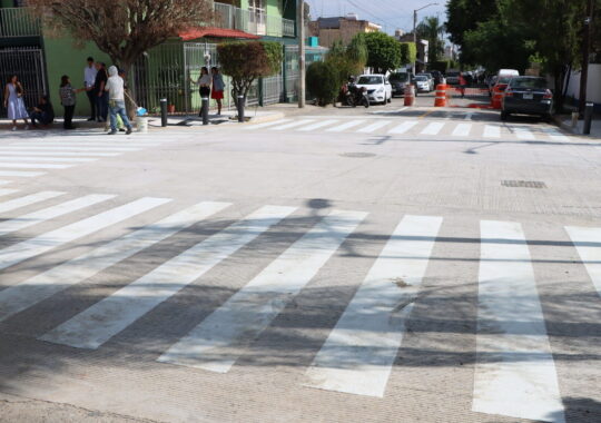 GUADALAJARA PAVES STREET IN COLONIA ÁLAMO INDUSTRIAL